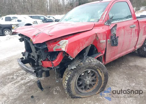 2014 Ram 1500 Express из США, поврежденный, VIN 3C6JR7AT0EG219885